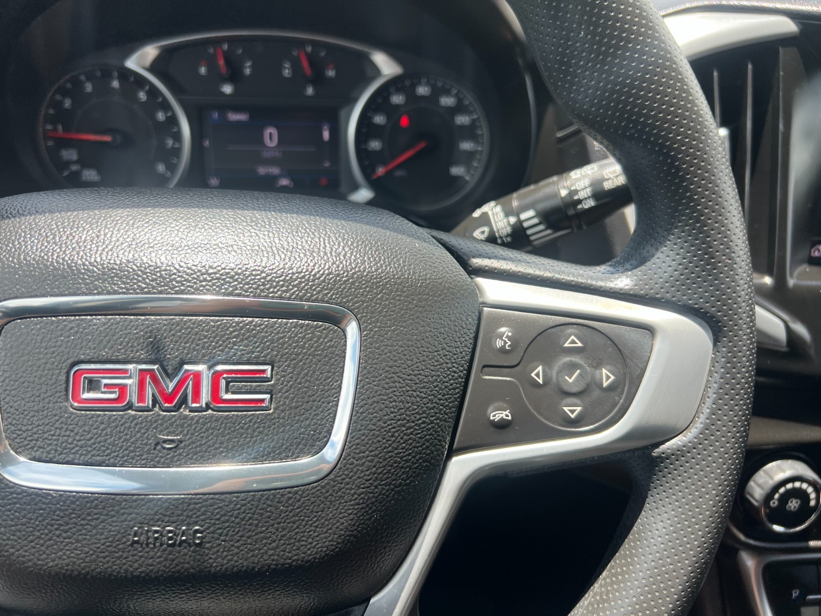 GMC Terrain - Image 26