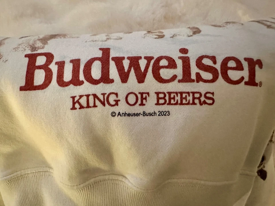 *VIRAL* SOLD OUT!  Abercrombie Budweiser Graphic Crew Sweatshirt Medium - Image 2 of 4