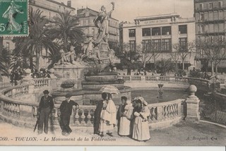 CPA 83 TOULON Le Monument de la Fédération animées 1909