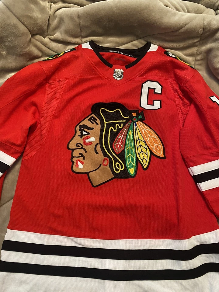 Camiseta deportiva firmada por Jonathan Toews auténtica de los Chicago Blackhawks Reebok Foto 2 de 2