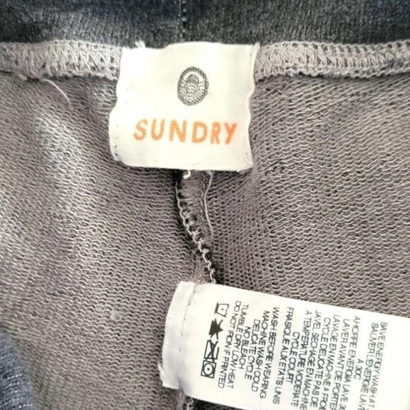 Leggings suaves Anthro Sundry camuflaje yoga salón extra pequeños Foto 4 de 4