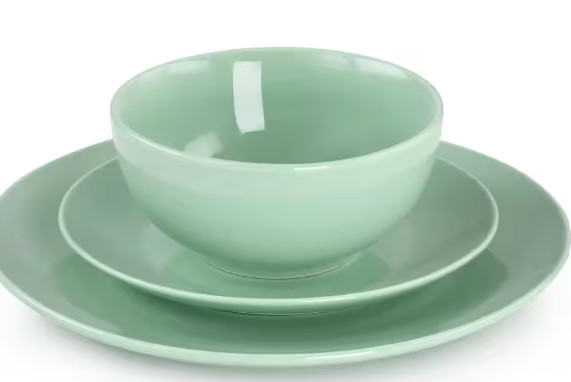 Elegant Elama 18-Piece Porcelain Dinnerware Set in Mint Green Service for 6 NEW