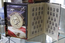 Presidential Dollar Coin Collecting Kit - Folder