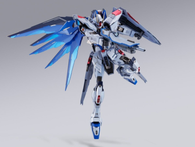 Metal Build Freedom Gundam Concept2 Snow Sparkle ver. BANDAI