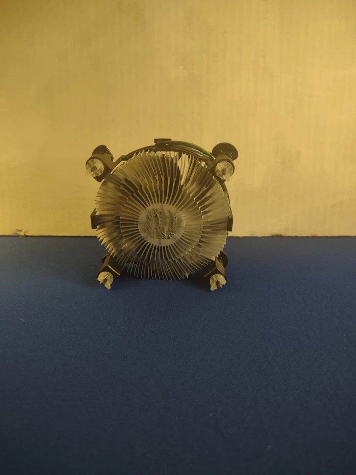 Intel Heatsink/Fan Cooler E97379-003 for Core i3 i5 i7 LGA 1151 CPU ORIGINAL - Image 3 of 4