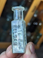 ***RARE*** Sample Size Burks Medicine White Pine Balsam Bottle Quincy Illinois