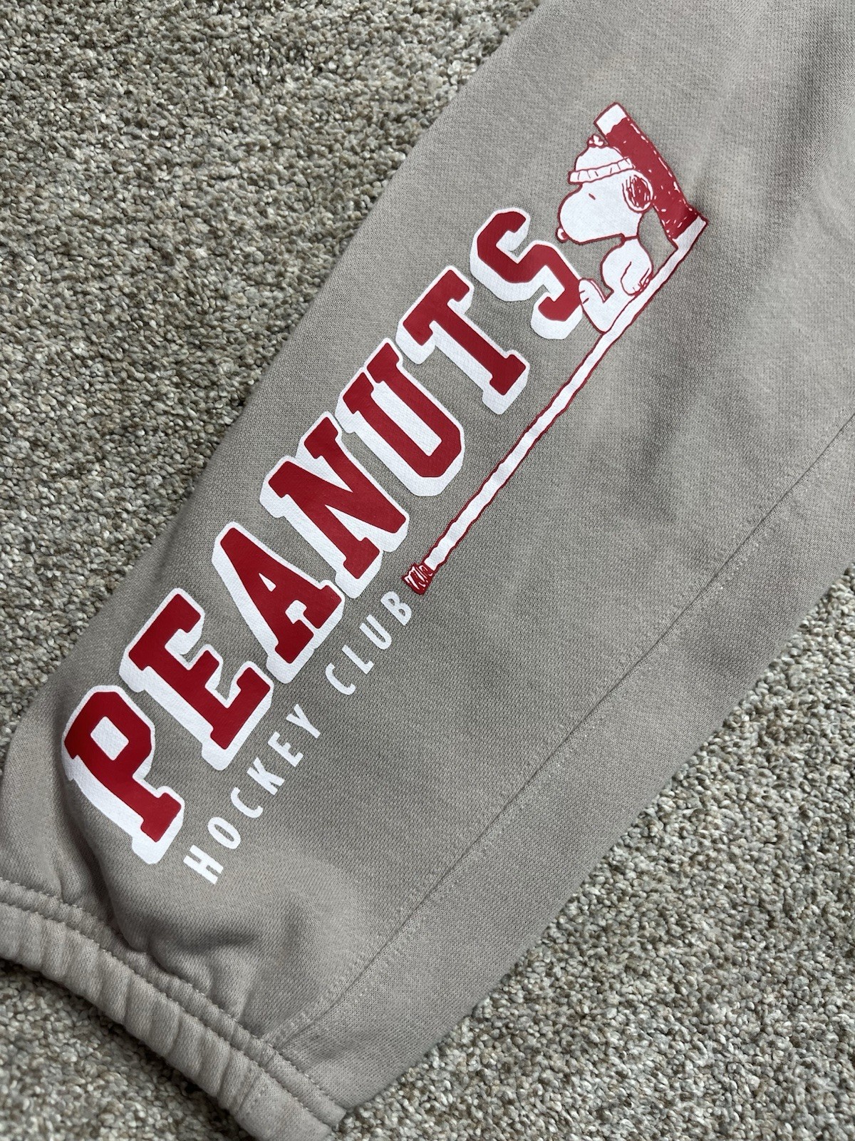 H&M Peanuts Snoopy Sweatpants Size Small thumbnail 2