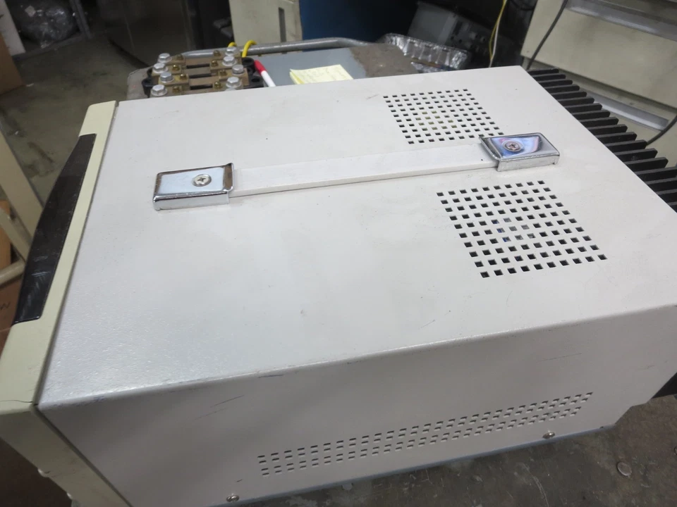 Topward 6306D DC Power Supply Dual Tracking 30VDC/6A X 2 5VDC/5A X 1 See Pics - Image 2 of 4