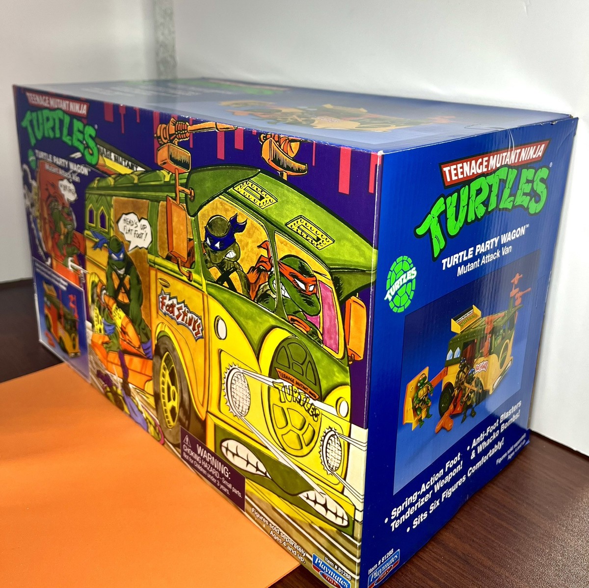 ティーンエイジ ミュータント ニンジャ タートルズ アタックバン パーティワゴン 2021 Playmates - Teenage Mutant Ninja Turtles - Party Wagon