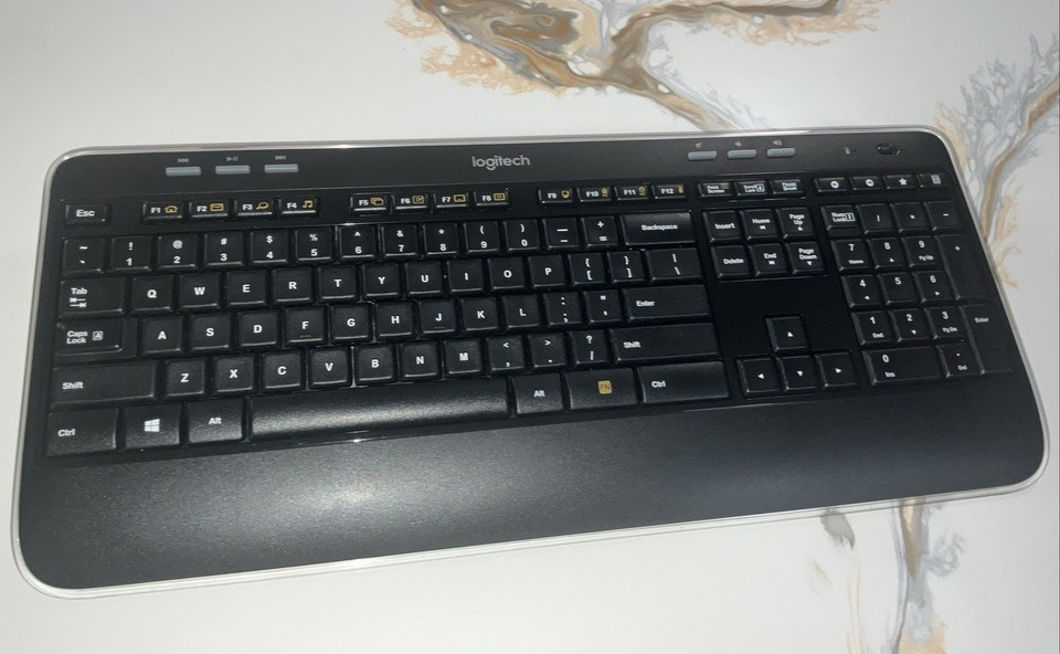 Logitech K520 Black Dongle Receiver Included No Mouse Wireless Keyboard ...