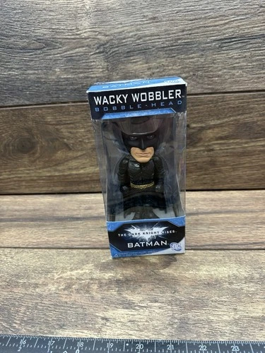 FUNKO WACKY WOBBLER BOBBLEHEAD BATMAN THE DARK KNIGHT RISES *BOX AS IS*