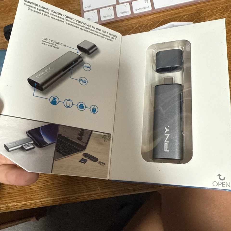 PNY TYPE C CARD READER/USB ADAPTER USB-C 3.1 (26D) - Image 2 of 2