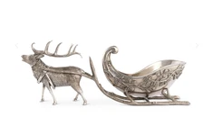 Vagabond House Pewter Reindeer Sleigh Centerpiece