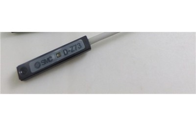 1PC NEW SMC  Magnetic switch D-Z73 *le