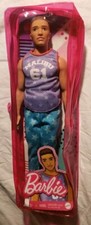 Barbie Fashionistas Doll  #164 Muscular  KEN  Malibu 61 Mattel Boy Clothes Shoes