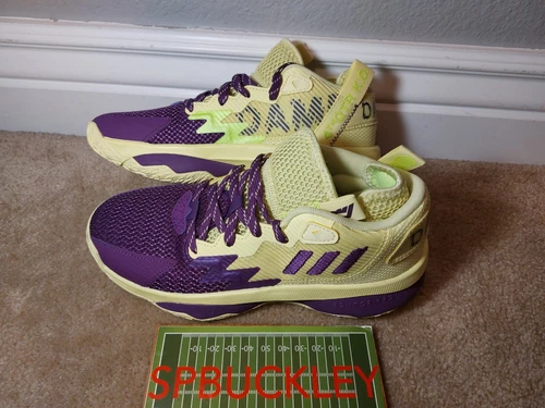 ADIDAS DAME 8 LILLARD BASKETBALL SHOES, GY0383, NEW