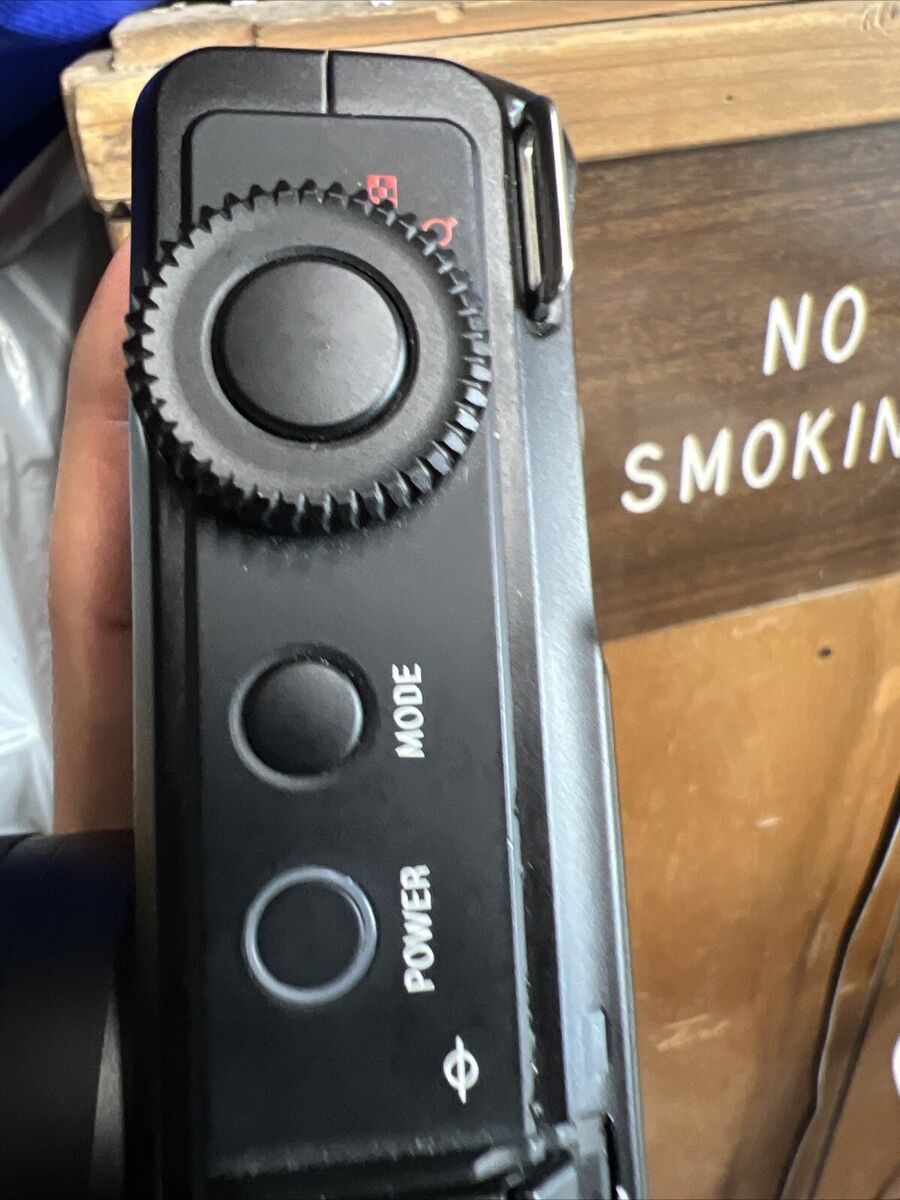 Sigma DP Series DP2 Merrill 46.0MP Digital Camera - Black Sigma DP Series DP2 Merrill 46.0MP Digital Camera - Black