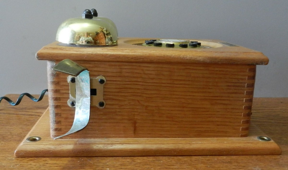 Antique style wooden wall mount rotary dial phone 