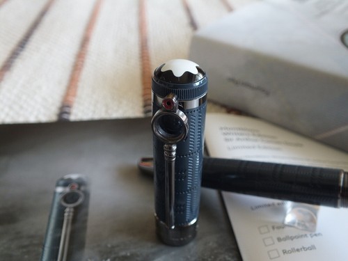 Montblanc 2021 Limited Writer Edition Sir Arthur Conan Doyle 18K Fountain Pen - 第 2/24 張圖片