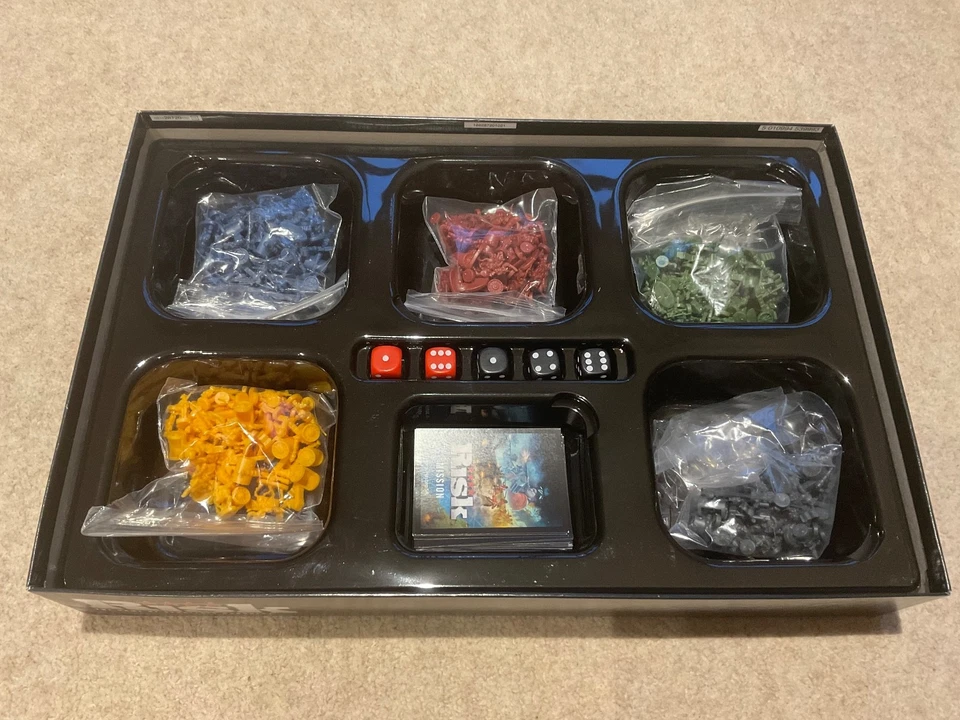 Hasbro Risk Strategy Board Game 2015 The Game of Strategic Conquest Complete VGC - Image 4 of 4