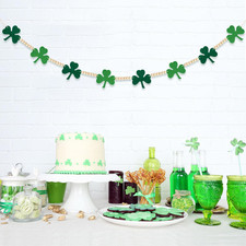 St Patricks Day Garland, Shamrock Clover Garland, Felt Shamrock Banner with Wood