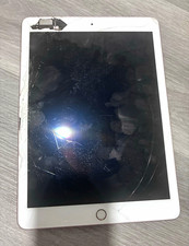 Apple iPad 9.7in 128MB Wi Fi 4G Rose Gold Cracked Screen Damaged