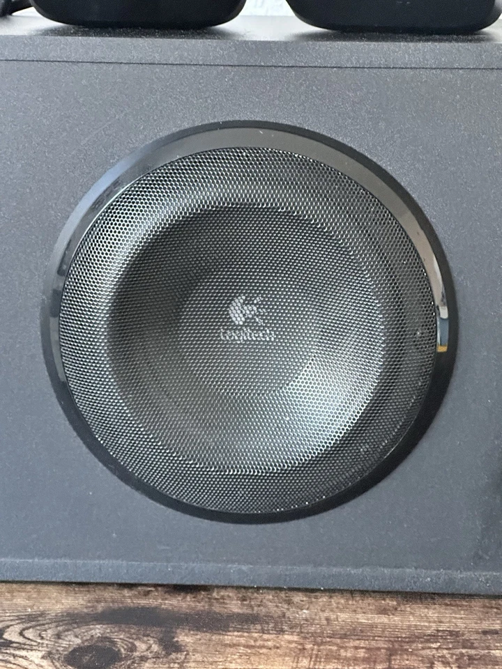 Logitech Z623 2.1 Sistema di altoparlanti - Bassi potenti - Immagine 4 di 4