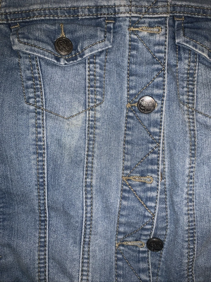 EARL JEAN Women's Cropped Classic Denim Trucker Vest in Vintage Blue M - Image 4 of 4