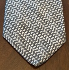 Jones New York Gray 100% Imported Silk Men’s Neck Tie Made In USA