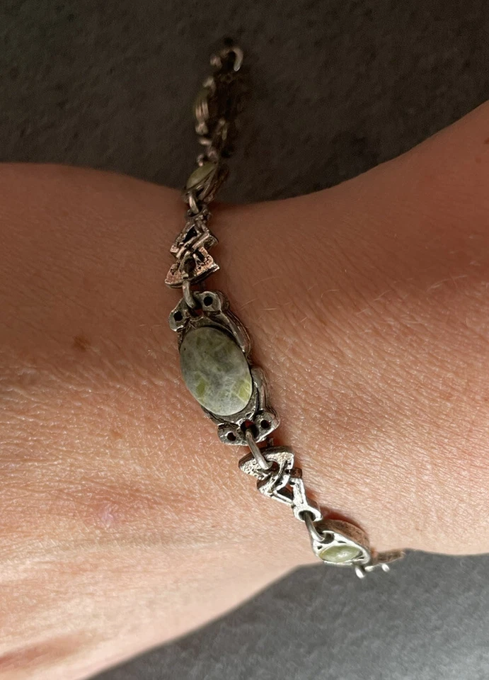 Miracle Silver Plated Bracelet with Green Agate Stone Hallmarked Britain Vintage - Image 4 of 4