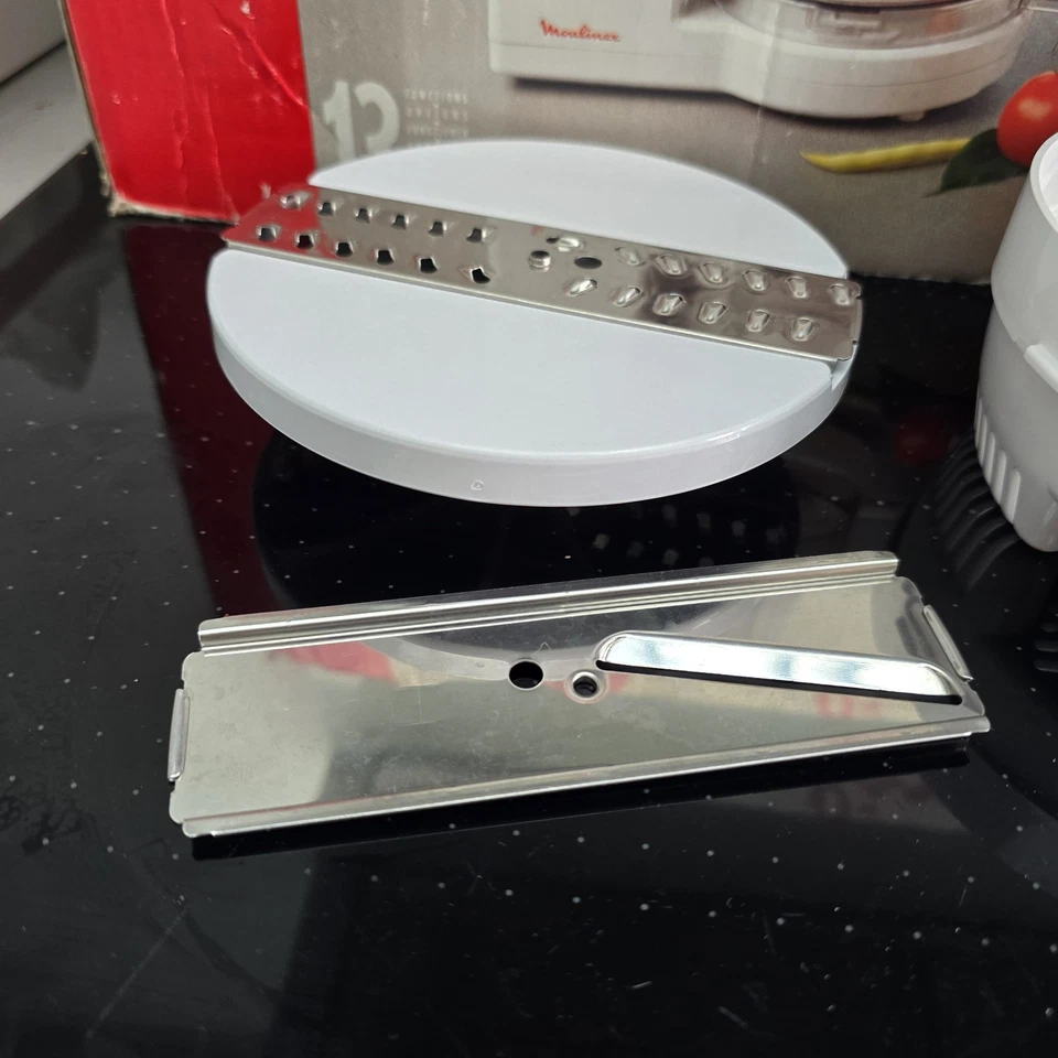 Tritatutto Moulinex Masterchef 370 - Completo di accessori e manuale - Immagine 3 di 4