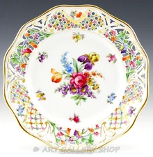 Antique Schumann Bavaria CHATEAU DRESDEN FLOWERS 9-3/8" RETICULATED PLATE