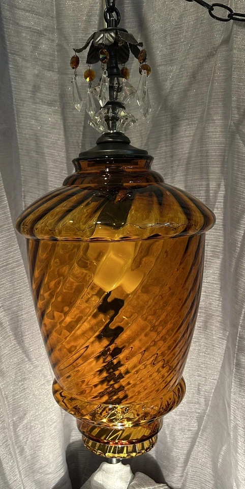 Vintage Amber Swag Lamp With Hanging Crystals. Rewired. - Image 3 of 4