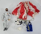 S-765 VINTAGE 1970'S HASBRO 12" GI JOE ACTION FIGURE WITH CLOTHING & ACCESSORIES