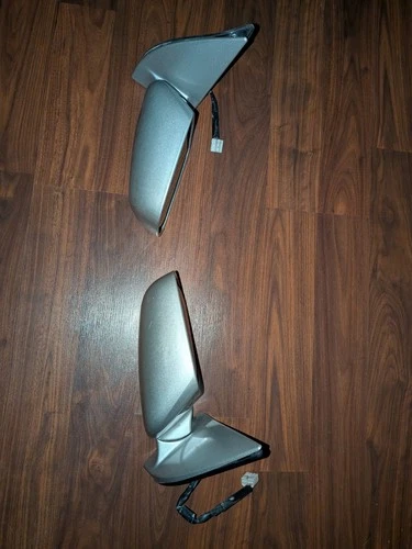 Right Left 2005 Toyota Highlander Door Mirror  Power  LH & RH OEM