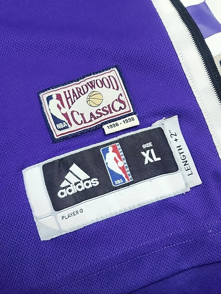 Adidas NBA Hardwood Classics Isaiah Thomas #22 Sacramento Kings Jersey XL +2" - Image 2 of 4