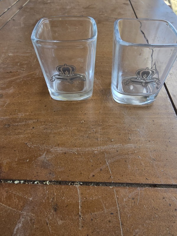 Set of 2 Crown Royal Logo Clear Square Glass Shot Glasses, 2 oz