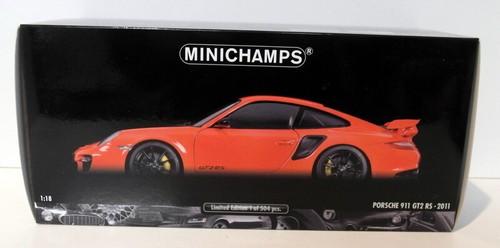 Minichamps 1/18 Scale - 100 069407 Porsche 911 GT2 RS 2011 Red Black wheels - Bild 5 von 5