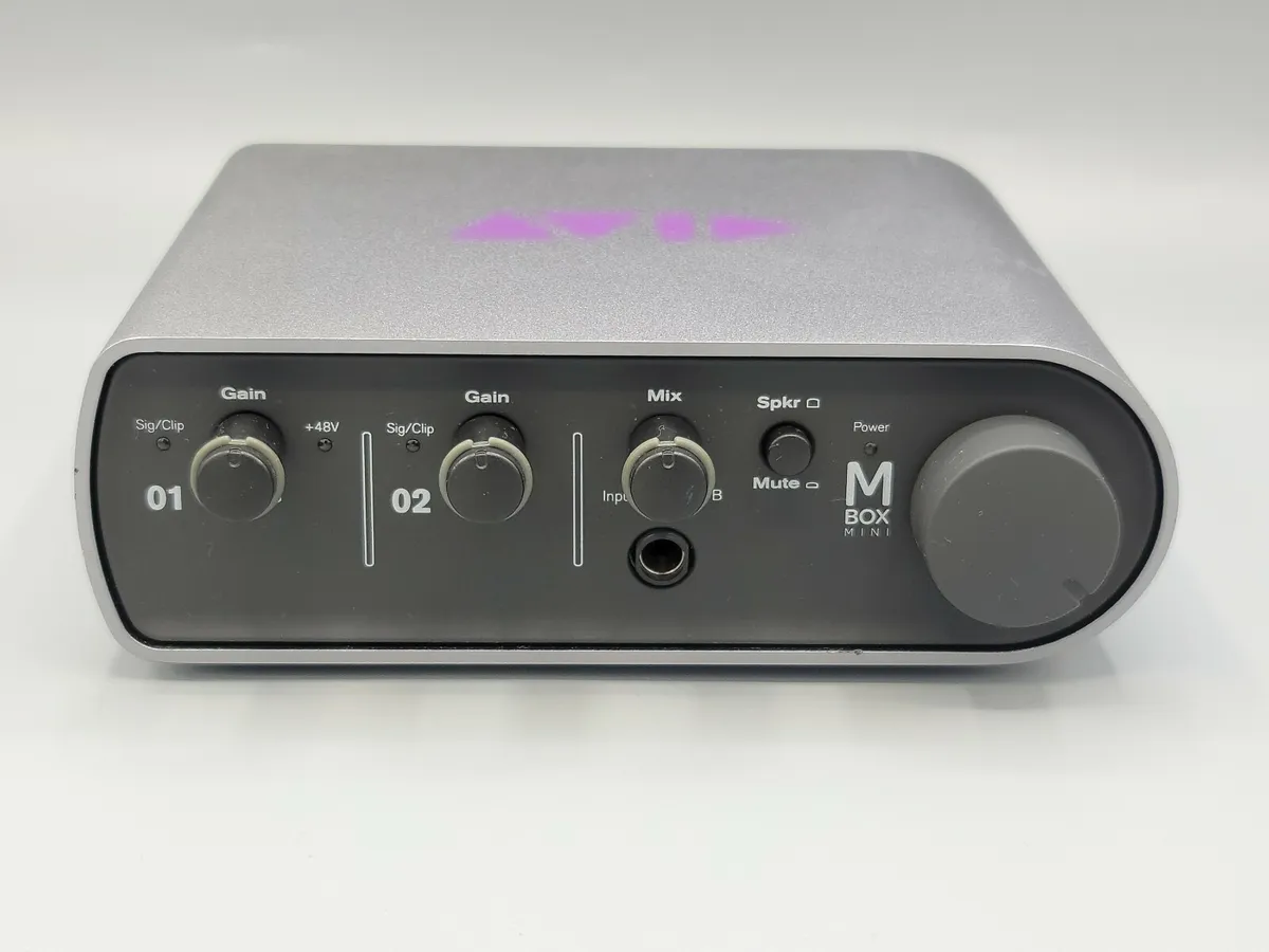 Avid mbox mini Professional grade Computer Interface mix Edit Record Music