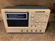 TEKTRONIX TDS5054 PHOSPHOR OSCILLISCOPE   Please read description