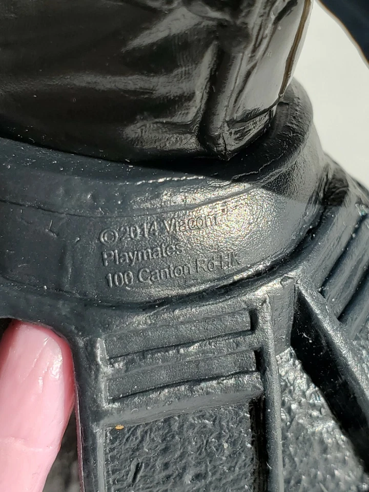 TMNT- DOJO SPLINTER- 2014 Viacom Playmates(figure + hood) - Image 2 of 4