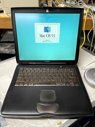 Apple PowerBook (Firewire, 2000), 400mHz G3, 14.1”, 64Mb, 6Gb Hd *Used* Pismo