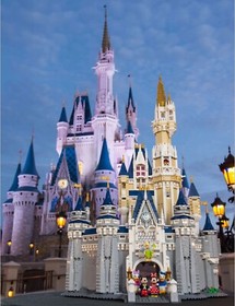 LEGO Disney Cinderella's Castle 71040 NIB FACTORY SEALED Limited Edition RETIRED