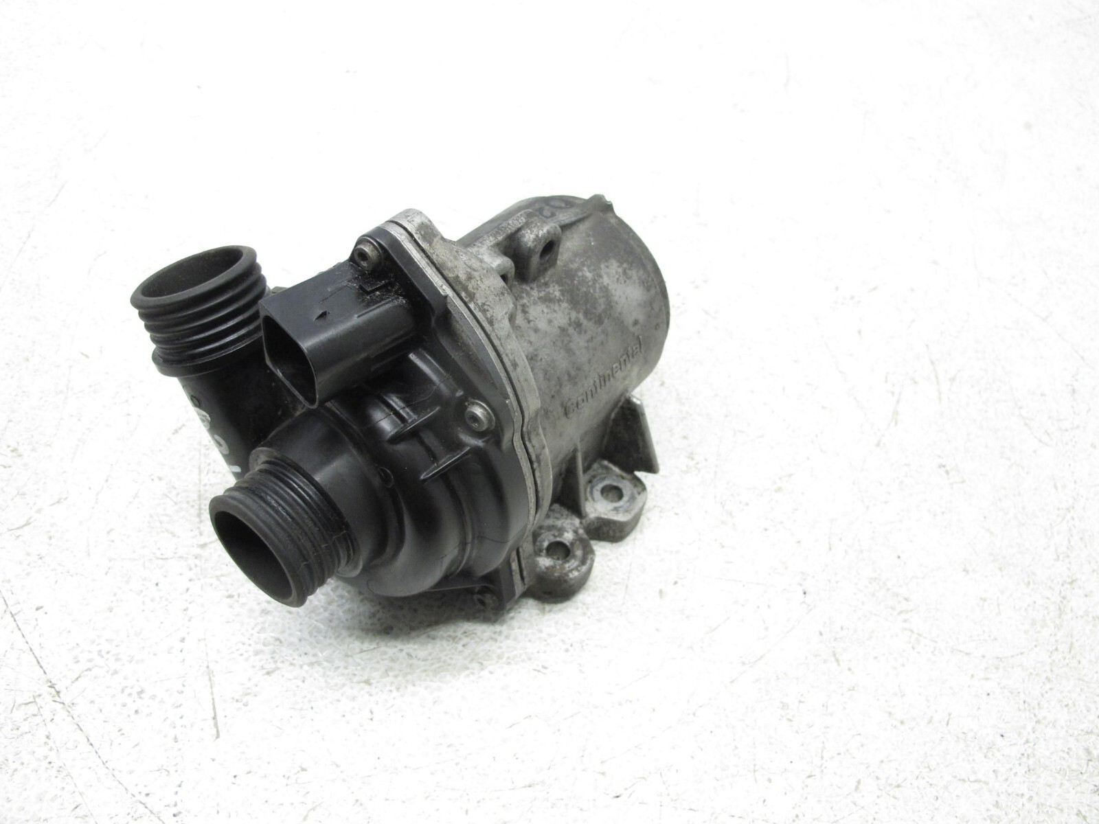 09-19 BMW 3.0T 1 3 5 6 7 X1 X3 X4 X5 X6 Z4 HEATER ELECTRIC WATER PUMP OEM 031224