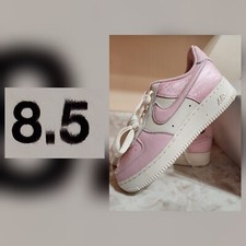 Women's Size 8.5 Nike Air Force 1 'Valentine's Day' Soft Pink Sneaker DV3907-900