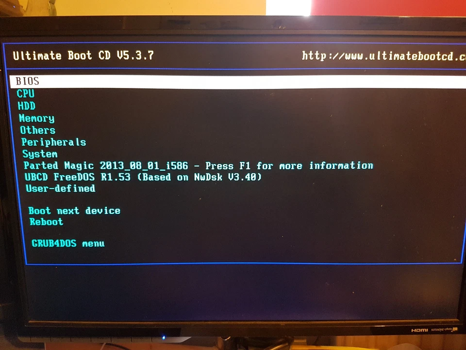 Ultimate Boot CD Restore, Repair, and Recovery for Windows XP Vista 7 8 10 - Image 2 of 3