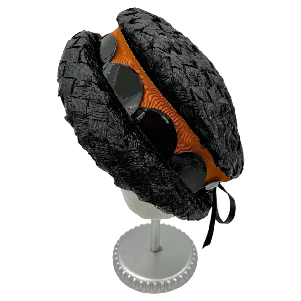 Vintage 1950s Union Made Tailored Raffia Straw Hat Black Pleather Scalloped Band - Image 3 of 4