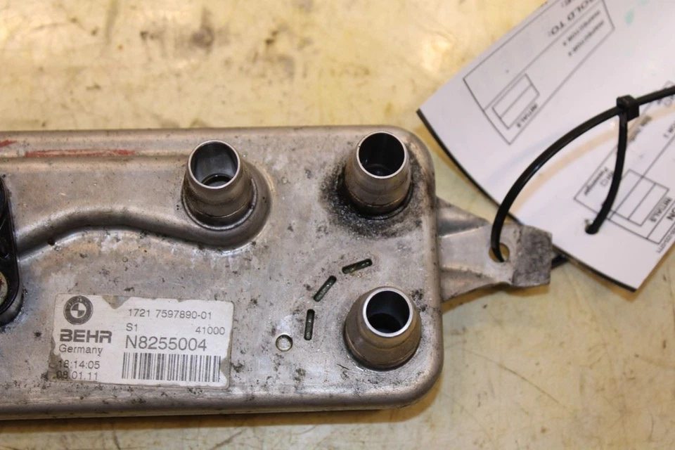 BMW 750LI xDrive 2011-2015 4,4 L transmisión automática enfriador de aceite 17217638678  Foto 4 de 4