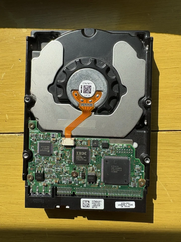 123.5 GB IDE IBM Deskstar IC35L120AVVA07-0 PRM 7200rpm 2MB 3.5" - Image 3 of 3