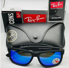 Gafas de sol polarizadas Ray-Ban Justin RB4165 622/55 goma negras azules espejo 54 mm